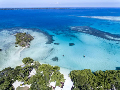 BARRIER BEACH ACCOM